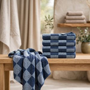 Mainstays Performance Checkered Bath Towel, 54" x 30", Navy blue