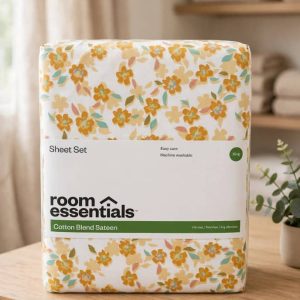 Room Essentials King Cotton Blend Sateen Sheet Set Floral Print- Room Essentials..