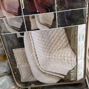 3pcs Roma Bedspread with Pillowcases Set, blush.